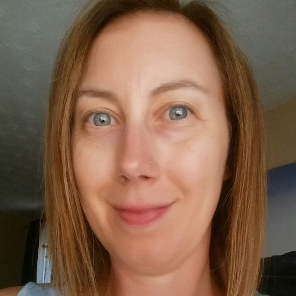 Meet your Posher, Krysta - Picture 2 of 2